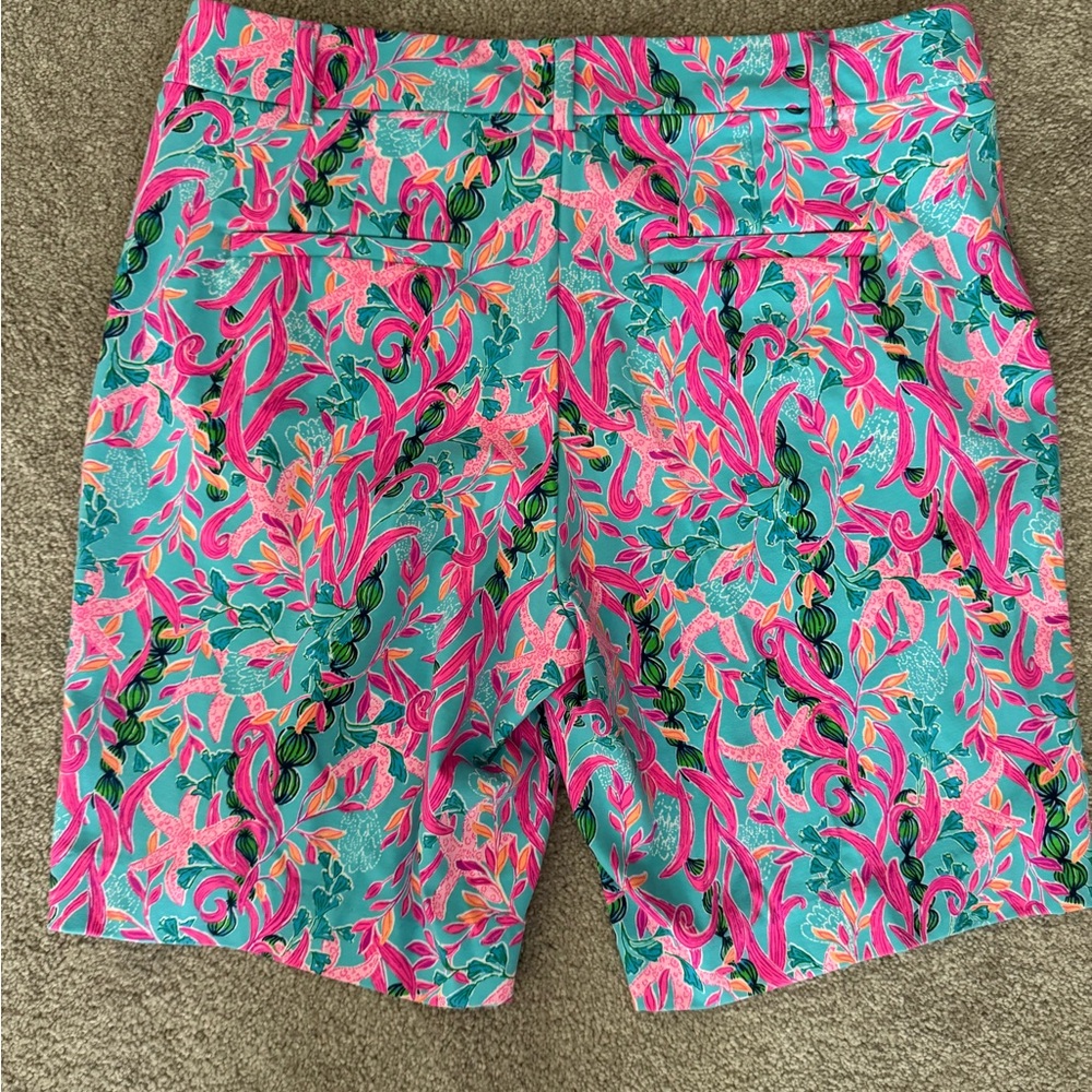 Lilly Pulitzer Natia shorts - Picture 4 of 5